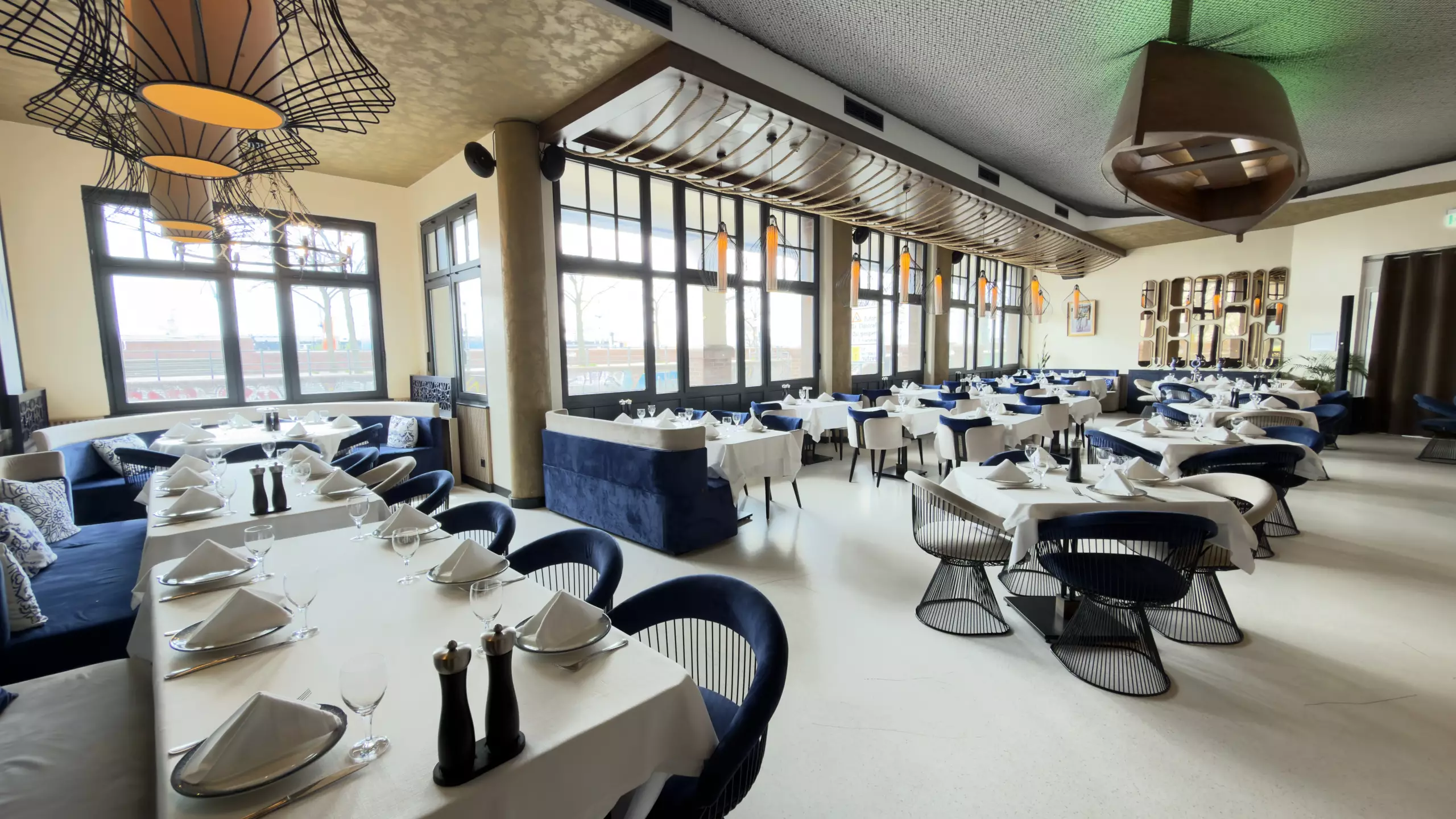 Fischerhaus Großzügiger Essbereich mit natürlichem Licht